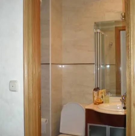 Isabella * San Sebastian